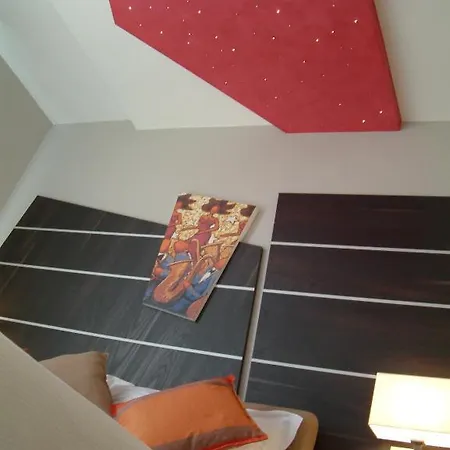 D'elsa Otel