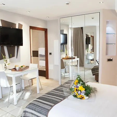 Otel D'elsa