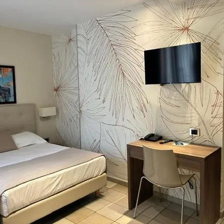 D'elsa Hotel Juan-les-Pins