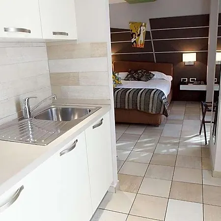 Hotel D'elsa Juan-les-Pins